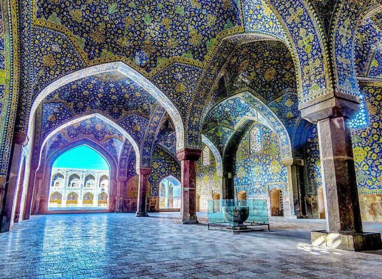 Jame Abbasi Mosque Shah Mosque in Isfahan 7 1 768x560